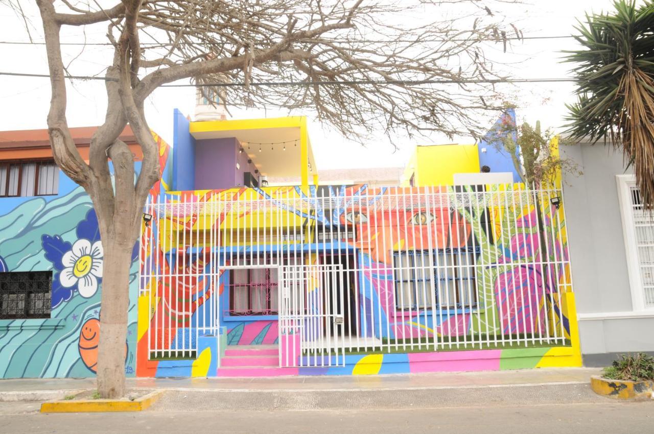 Happy Tree Hostel Peru Distretto di Distretto di Lima Esterno foto