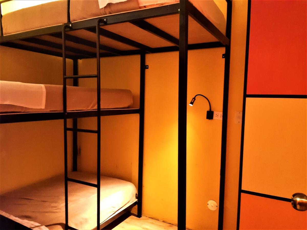 Happy Tree Hostel Peru Distretto di Distretto di Lima Esterno foto
